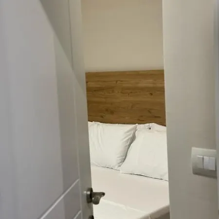 Perla Apartment *
